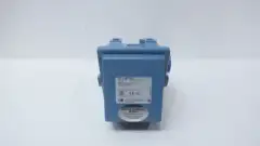 UE UNITED ELECTRIC J400K-559 DIFFERENTIAL PRESSURE SWITCH 480V-AC 10-100PSI