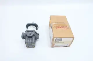 FISHER FS-67C-414/PM3 PRESSURE REGULATOR 250PSI 1/4IN NPT 0-35PSI