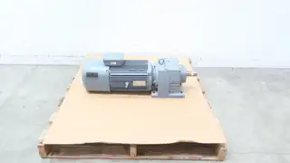 SEW-EURODRIVE R77 DRN132S4/BE5HF GEARMOTOR 126RPM 5.5KW 240/480V-AC 3PH