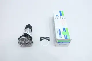 OZ GEDNEY SS131CD CLASS 441 SELECTOR SWITCH 600V-AC 3 POS