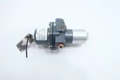 FISHER 167DA-13 SWITCHING VALVE 1/4IN 125PSI