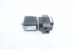BURKERT 00292119 PNEUMATIC SOLENOID VALVE 120V-AC 2.5-10BAR 1/8IN NPT