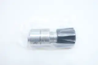 TESCOM 44-2262-241 STAINLESS PRESSURE REDUCING REGULATOR 1/4IN NPT