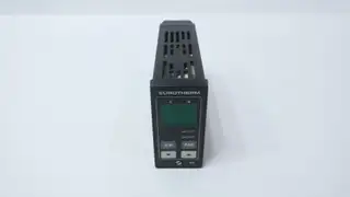 EUROTHERM 808/D1/0/0/0/0/QLS/AKHF400 TEMPERATURE CONTROLLER 240VAC 10VDC 32-800F