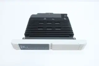 MOORE 390DM115ACCAN 16184-61/05 APACS OUTPUT DISCRETE MODULE