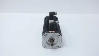 LENZE MCA10I40-RS0B0-A14N-ST5S00N-R0SU SERVO MOTOR 1.1HP 3950RPM 2.3NM 390V-AC