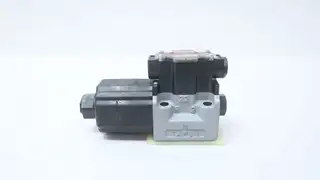 TOYOOKI HD3S-2S-BC-03B-WYD2S-984 HYDRAULIC DIRECTIONAL CONTROL VALVE