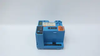 HONEYWELL RM7895 A 1014 BURNER CONTROL MODULE 120V-AC -40F-140F