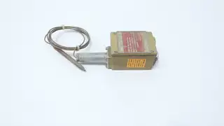 BARKSDALE MT1H-H352 GOLD LINE TEMPERATURE SWITCH 125/250/480V-AC 250-350F