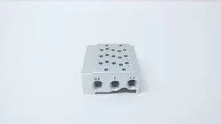 SMC SS5Y5-41-03-01 PNEUMATIC VALVE MANIFOLD 1/8IN NPT