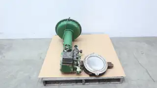 FISHER 8550 1052 SIZE 60 3610J STEEL PNEUMATIC WAFER CONTROL VALVE 10IN 150