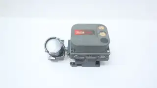 FISHER DVC6200HW2 ELECTRO-PNEUMATIC VALVE POSITIONER 30V-DC