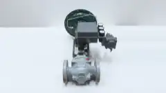 FISHER 667ES PNEUMATIC STAINLESS FLANGED CONTROL VALVE 1-1/2IN 150