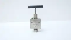SNO-TRIK SS-445-FPAR STAINLESS HIGH PRESSURE NEEDLE VALVE