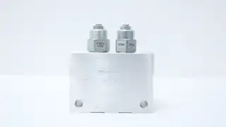 SUN HYDRAULICS YAL 2CEO-AB HYDRAULIC VALVE MANIFOLD