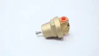 CASH VALVE B124 CA377 PRESSURE REGULATOR 1/4IN NPT 70-250PSI