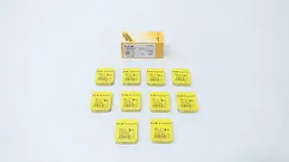 BOX OF 50 COOPER BUSSMANN GMC-2-R CARTRIDGE FUSE 2A 250V-AC