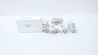 BOX OF 10 SIEMENS 3TX7144-4E6 RELAY SOCKET 16A 300V