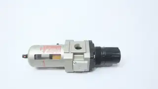 SMC AWM30-N03-Z PNEUMATIC REGULATOR 7-125PSI 3/8IN NPT