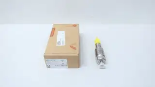IFM EFECTOR LMT100 LMACE-A12E/QSKG/0/US POINT LEVEL DETECTION SENSOR 18-30V-DC