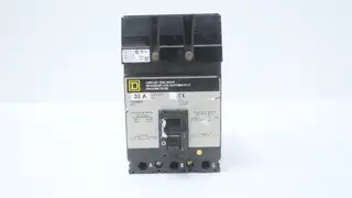 SQUARE D FC34030 I-LINE CIRCUIT BREAKER 480V-AC 3P 30A