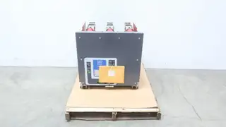 CUTLER-HAMMER 50VCP-W250 8075A31G06 VCP-W VACUUM CIRCUIT BREAKER 1200A 4.76KV-AC