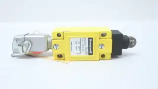 HONEYWELL 15ZS1-N3 LIMIT SWITCH 60V-AC
