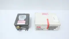 BARKSDALE B1T-H32SS PRESSURE SWITCH 125/250/480V-AC 1/4IN 160-3200PSI