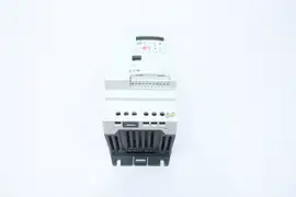 EATON DC1-S1011NB-A20CE1 POWER XL VFD DRIVE 0.8HP 110-115V-AC 0-150V-AC 0-500HZ