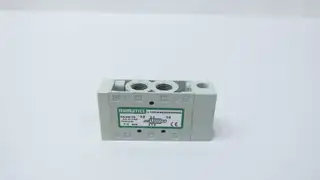 NUMATICS L12PA452O000000 PNEUMATIC AIR PILOT VALVE 1/4IN NPT 1-10BAR