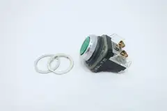 ALLEN BRADLEY 800T-A1D1 FLUSH HEAD GREEN PUSHBUTTON