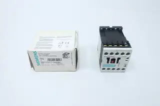SIEMENS 3RT1317-1AK60 AC CONTACTOR 120V-AC 20A AMP 7-1/2HP