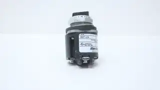 ALLEN BRADLEY 800T-U24 POTENTIOMETER 5000OHM 300V-AC 2W