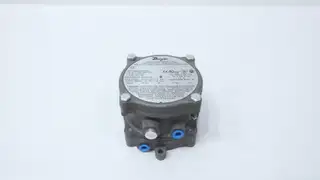 DWYER 1950-00-2F PRESSURE SWITCH 45IN-H2O 125/250/480V-AC