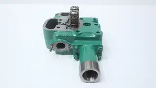 GENERAL ELECTRIC GE G105082B CYLINDER HEAD