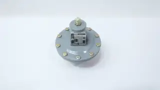 FISHER 95L PRESSURE REGULATOR VALVE 1/4IN NPT 2-6PSI