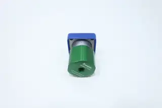 SWAGELOK SS-MPC-T2A-3-0 3-PORT SHUT-OFF VALVE 40PSI