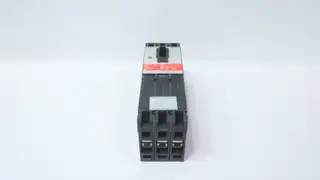 SIEMENS CED63B060 CIRCUIT BREAKER 60A AMP 600V-AC 3P