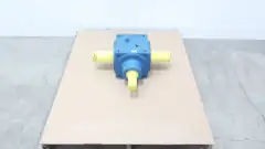UNIVERSAL 750018 BEVEL GEAR REDUCER 1:1