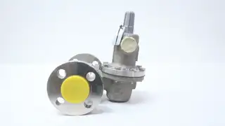 FISHER 1600-965-PCV-6253-1 STAINLESS FLANGED PRESSURE REGULATOR VALVE 1IN