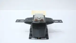 GENERAL ELECTRIC GE CM-15N2 85051010 CURRENT TRANSFORMER 100:5