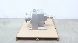 SEW EURODRIVE R137 AMS284/286 INLINE GEAR DRIVE SPEED REDUCER 44.39:1
