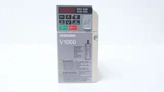 YASKAWA CIMR-VCBA0003BAA AC VFD DRIVE 0.75KW 200-240V-AC 0-400HZ 0-240V-AC