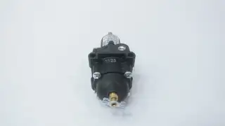 FAIRCHILD 63252NSGM PNEUMATIC REGULATOR 1/4IN 300PSI 2-120PSI