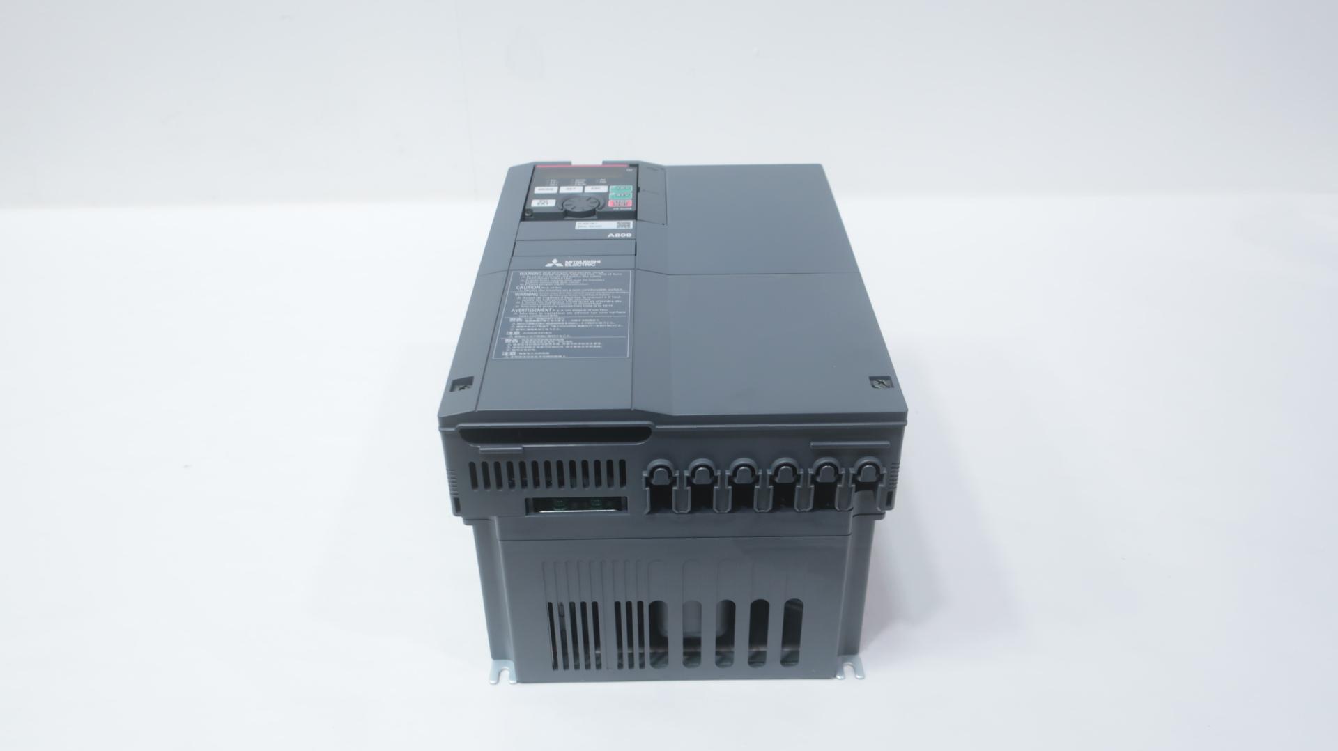 MITSUBISHI FR-A840-15K-1 AC VFD DRIVE 380-500V-AC 0.2-590HZ 380 