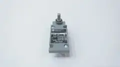 ALLEN BRADLEY 802T-A5P1 OILTIGHT LIMIT SWITCH 24-600V-AC