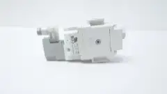 SMC AV3000-N03-5DZB-RZ-A PNEUMATIC SOFT START-UP VALVE 3/8IN 30-150PSI 24V-DC