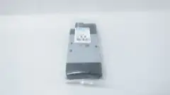FESTO CPE18-M1H-5L-1/4 PNEUMATIC SOLENOID VALVE 24V-DC 1/4IN NPT