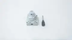 ARO M513LR PNEUMATIC ROTARY LEVER VALVE 3/8IN