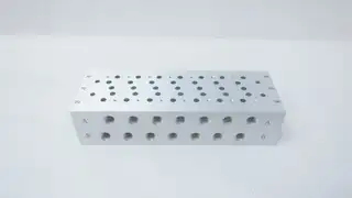 SMC SS5YJ7-41-07-01T 7 STATION MANIFOLD BLOCK